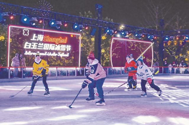 城涌动着冰雪运动的热潮千亿国际网站这个冬日申