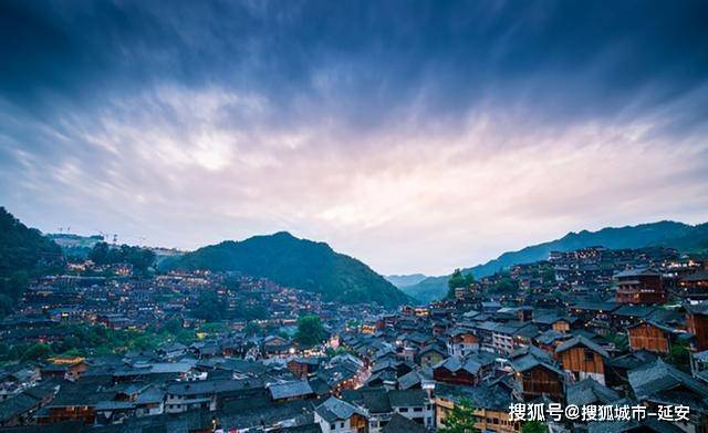 华行程推荐怎么选择贵州旅行社不踩坑千亿平台网站贵阳地接导游安排五天精(图2)