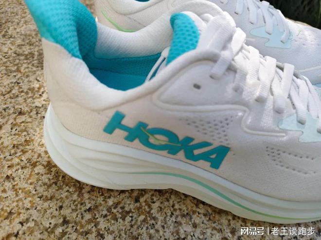 10：恰到好处的卓越跑鞋HOKA CLIFTON(图4)