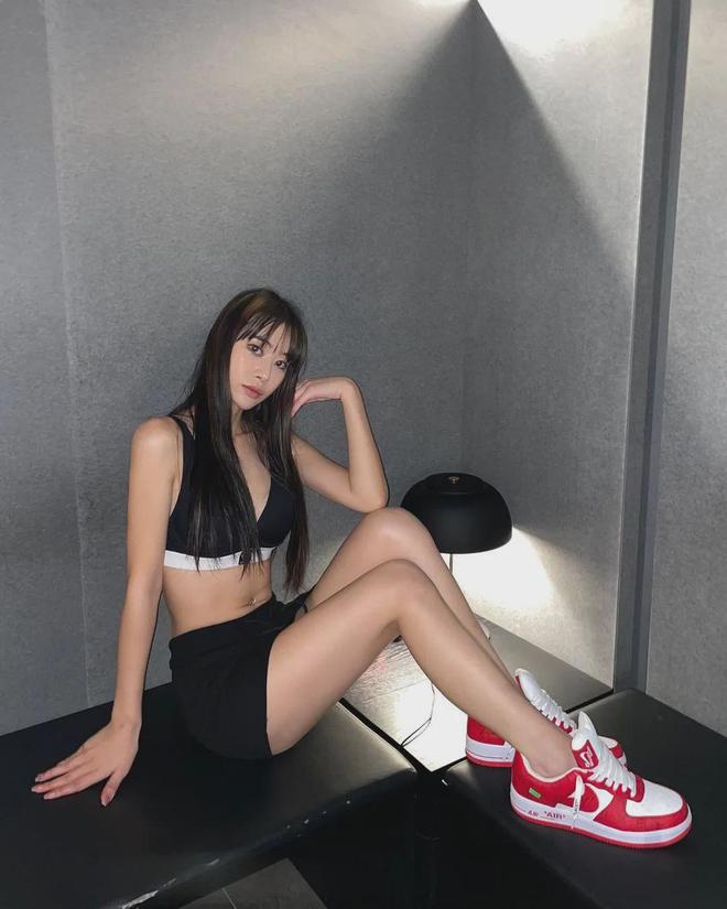x AJ1」天价神鞋们还在偷偷涨价涨到5w一双！「LV x 耐克、迪奥(图28)
