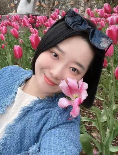 肤白貌美家中独女遗体惨不忍睹女子被蛇咬身亡照片曝光27岁(图19)